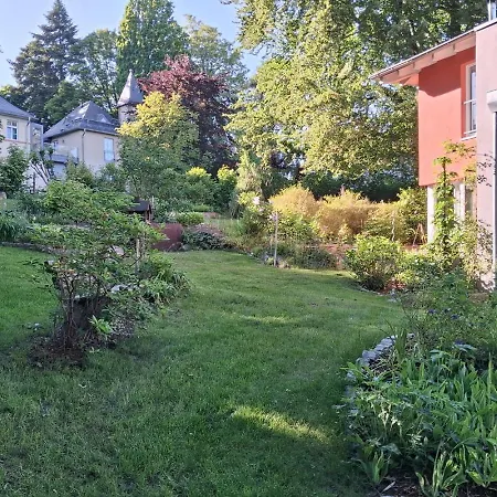Rueckzugsort Am Stadtrand Mit Kunst Appartement *